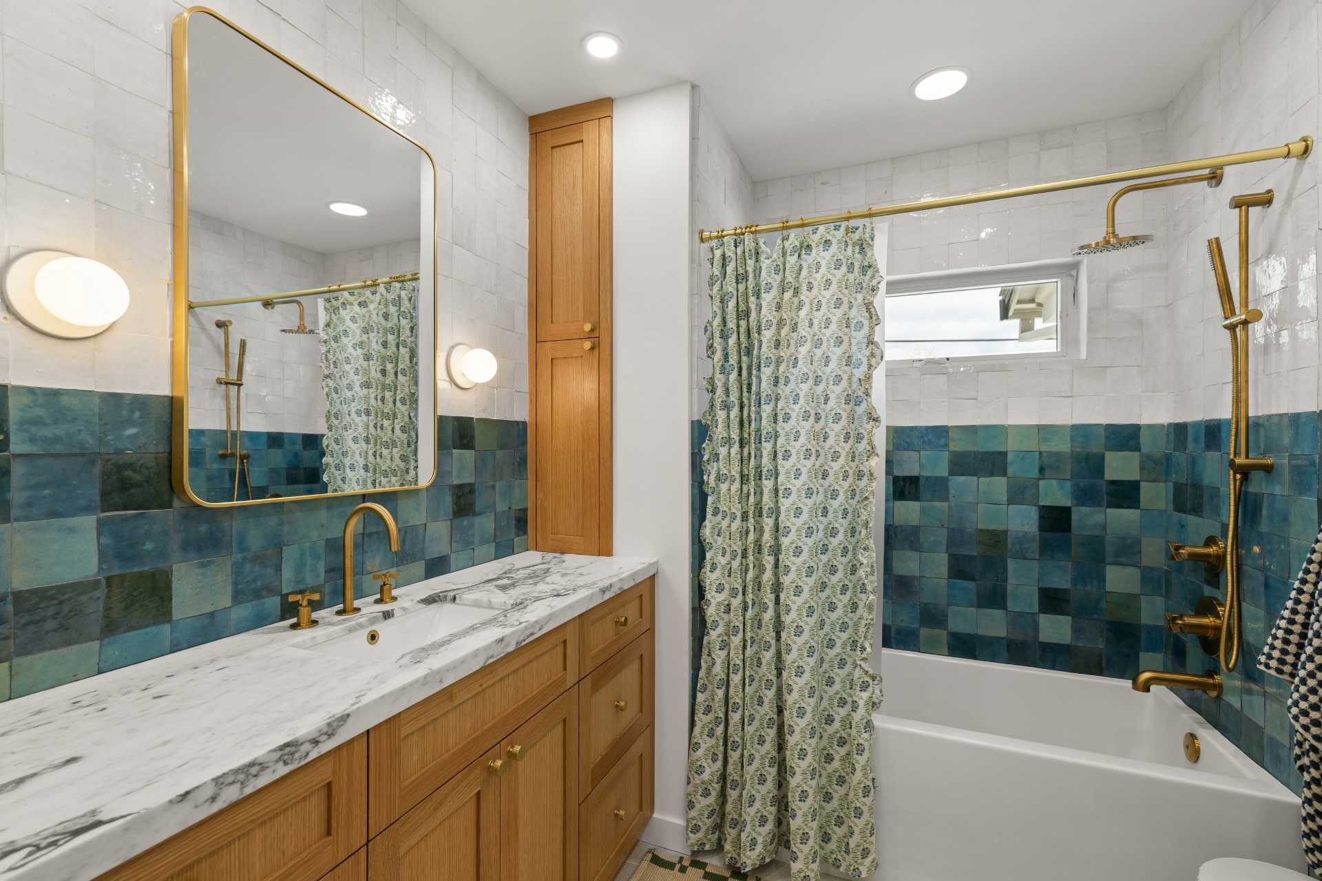 Hollywood Park Full Home Remodel-8