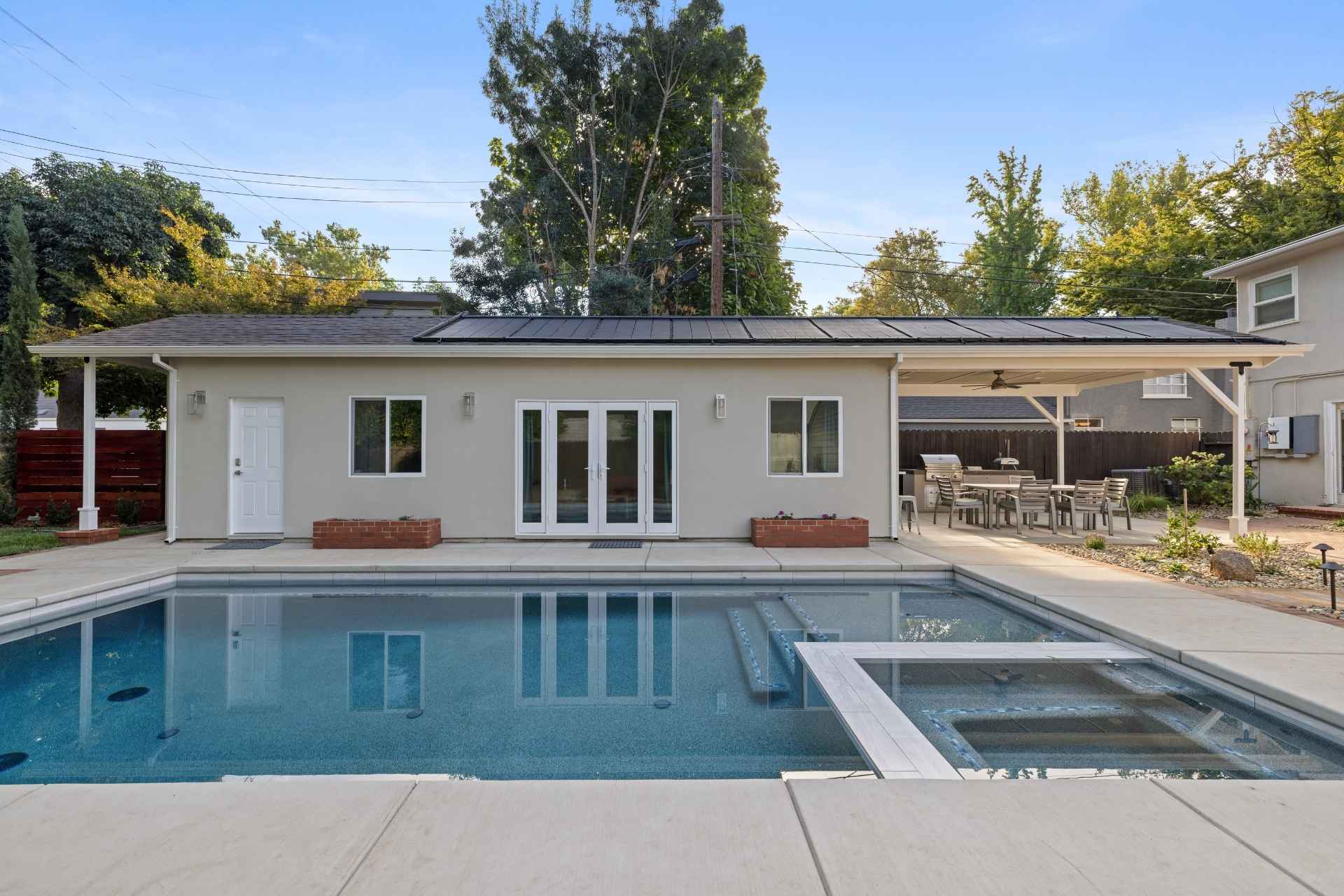 Pool House ADU + 350 Sq Ft Outdoor Patio-2